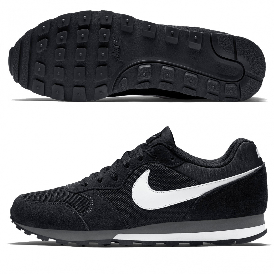Черно-белые кроссовки для бега Nike