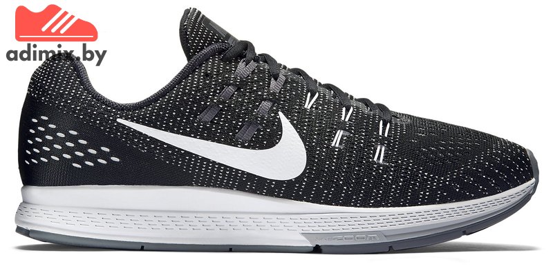 Черно-белые беговые кроссовки Nike