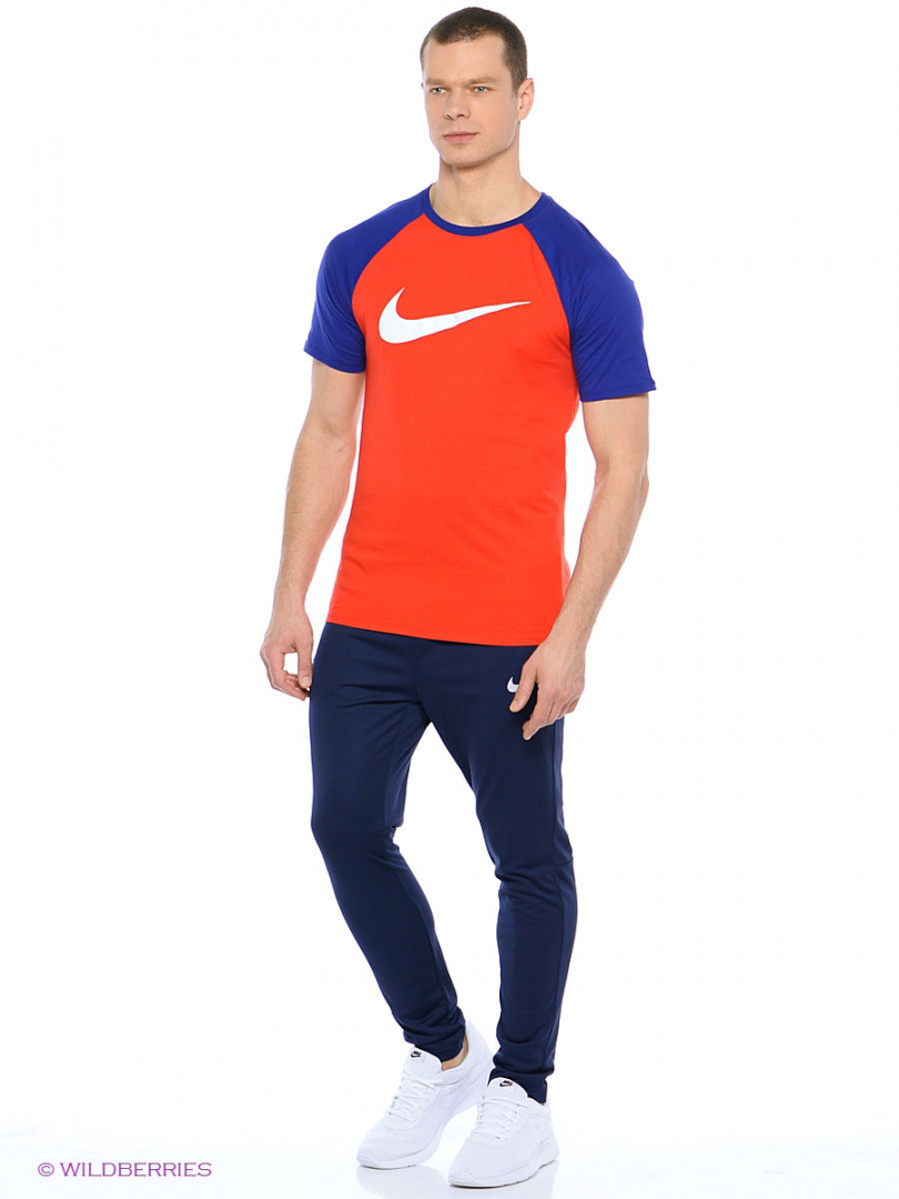 Футболка Nike с регланом красно-синяя