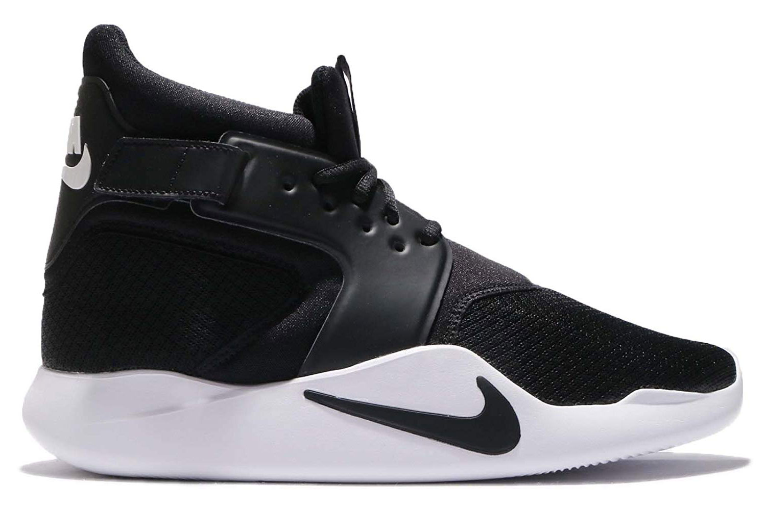 Черно-белые баскетбольные кроссовки Nike на белой подошве