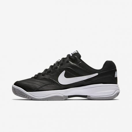 Черно-белые теннисные кроссовки Nike