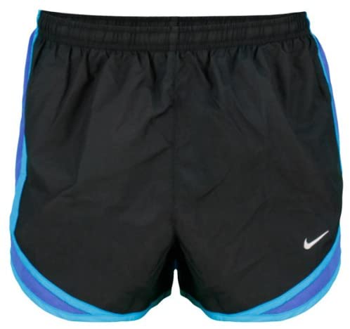 Спортивные короткие шорты Nike для бега