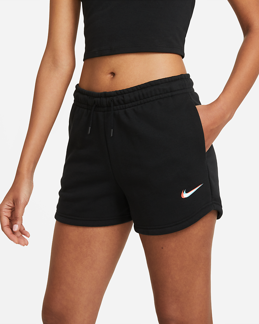 Черные шорты Nike Sportswear Essential