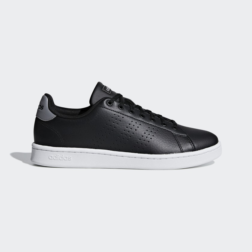 Черно низкие кроссовки Adidas с белой подошвой (ч/б)