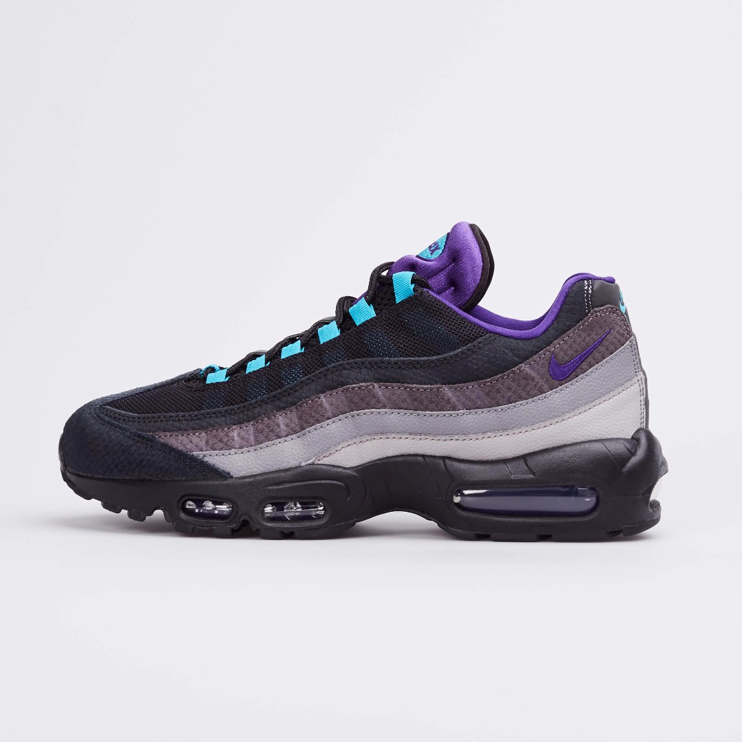 Фиолетовые кроссовки Nike с дополнительной амортизацией
