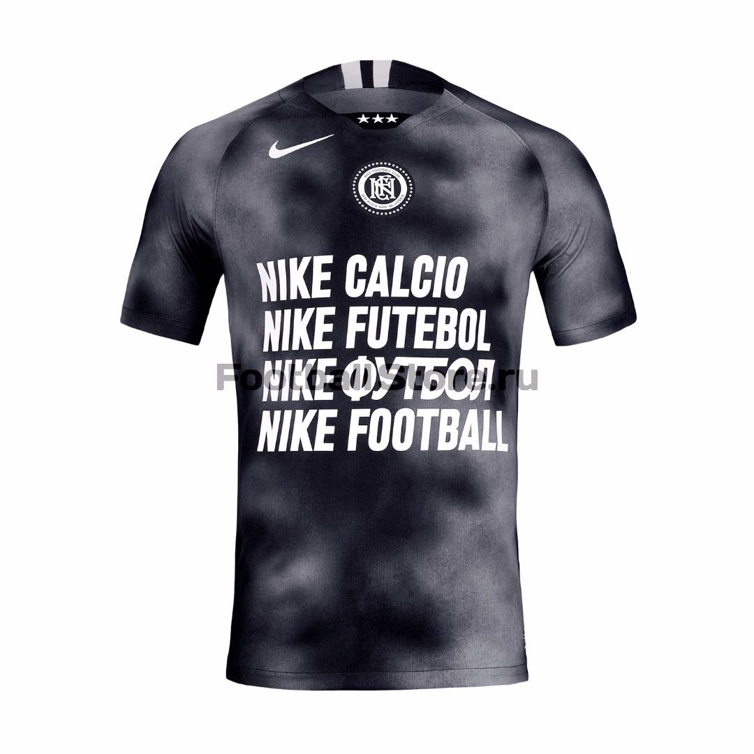 Спортивная серая футболка Nike F.C. с надписями