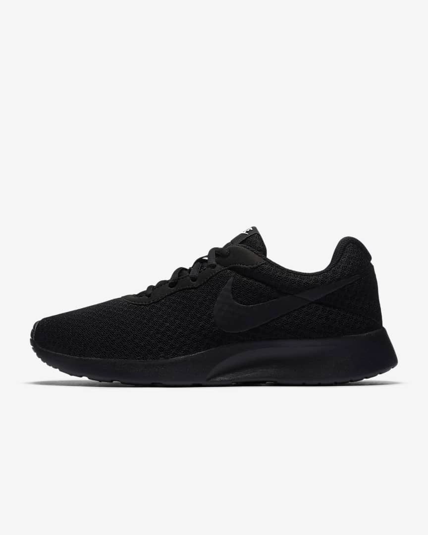 Черные кроссовки Nike Tanjun для бега