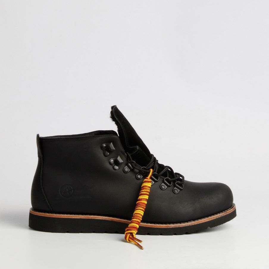 Темно-коричневые ботинки Affex (осень)