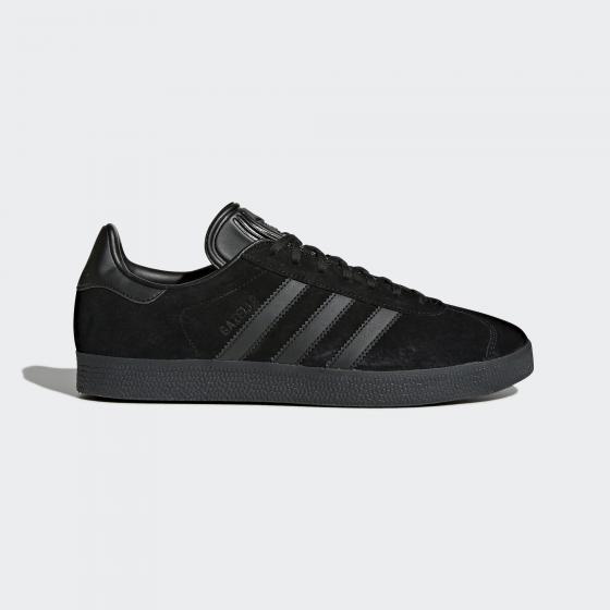 Черные низкие кроссовки на шнуровке Adidas
