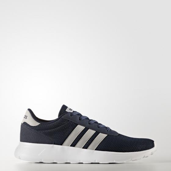 Беговые темно-синие кроссовки Adidas с белой подошвой